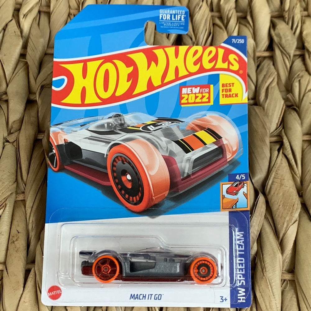 Mach It Go Hot Wheels Car Jet Powered Speedster Collectible 2022 Hotwheels New